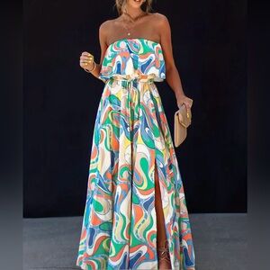 Darling strapless Maxi dress ~ multi colored with thin belt ~ size M 🤍